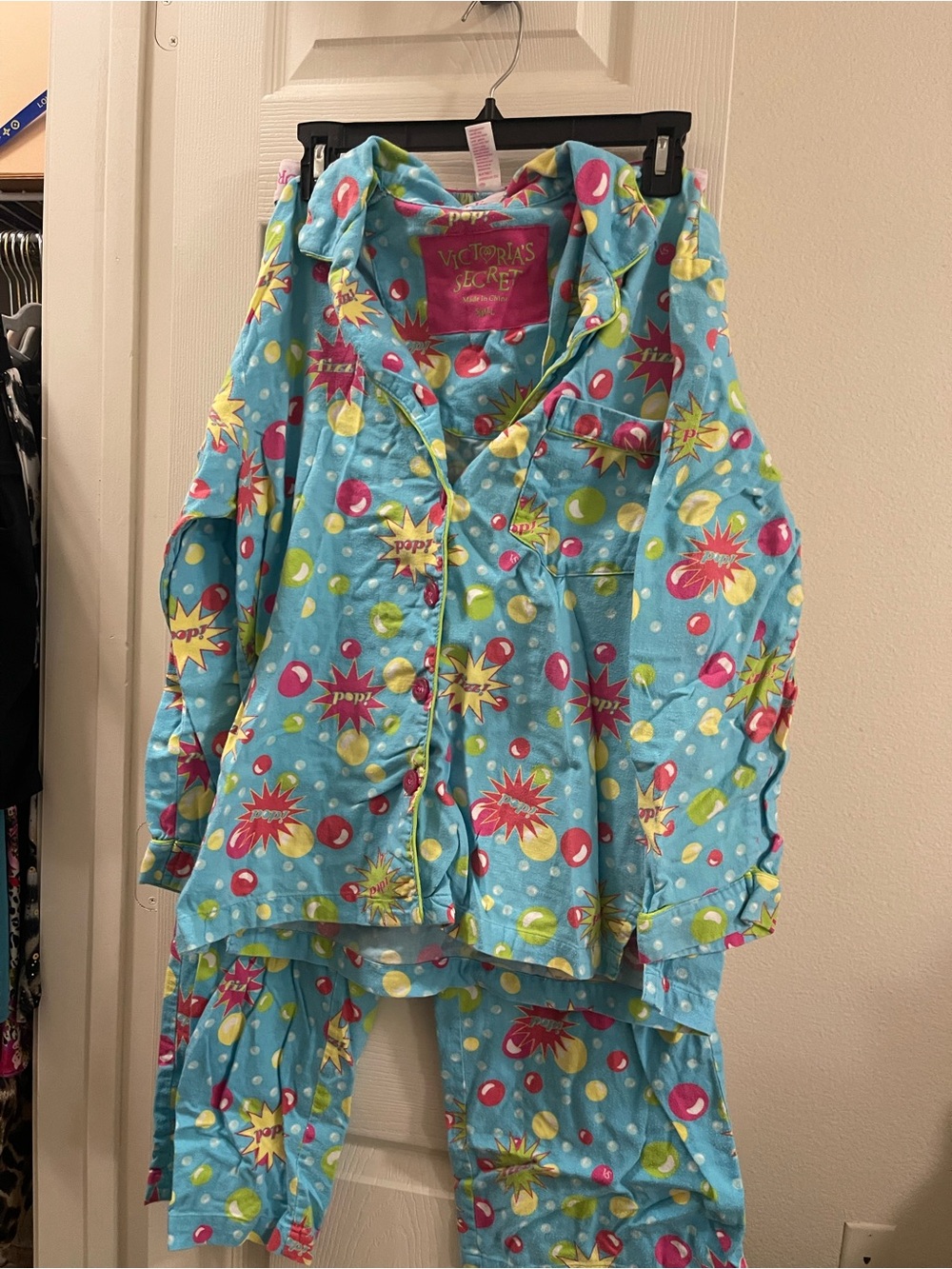 sleep set - Picture 1 of 5